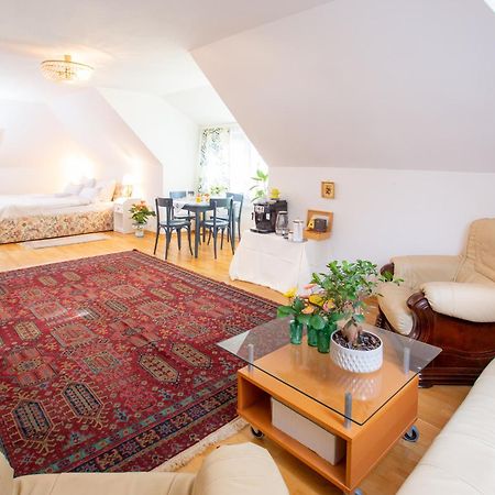 Marinela'S Bnb Vienna Exterior photo